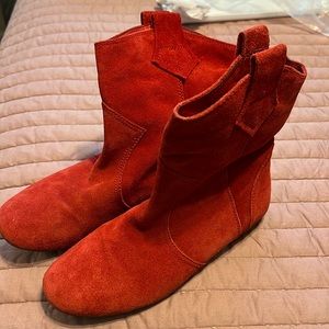 EUC Aldo red suede boots size 38